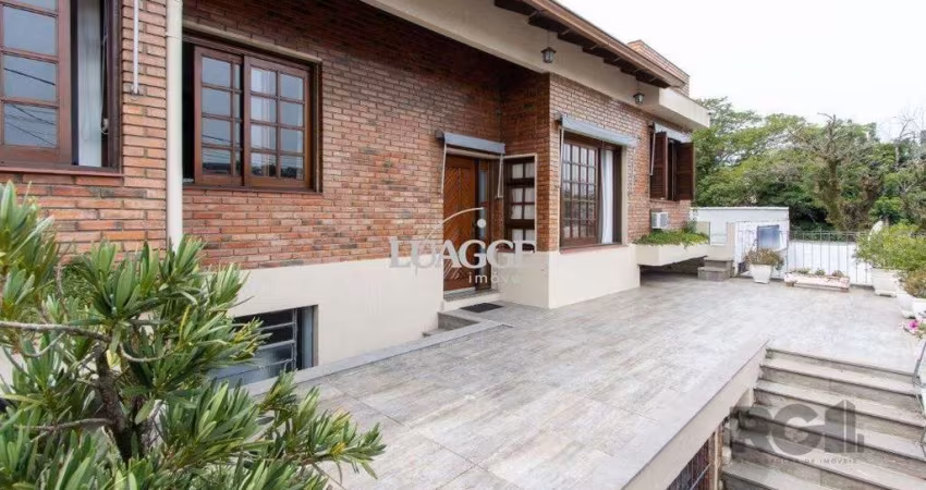 Casa para Venda - 440m², 3 dormitórios, sendo 1 suites, 2 vagas - Santa Tereza