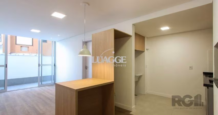 Apartamento em Porto Alegre no Bairro Petrópolis, de 1 quarto, GARDEN , semi mobiliado