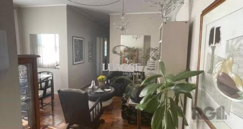 Apartamento no Petrópolis de 1 dormitório desocupado