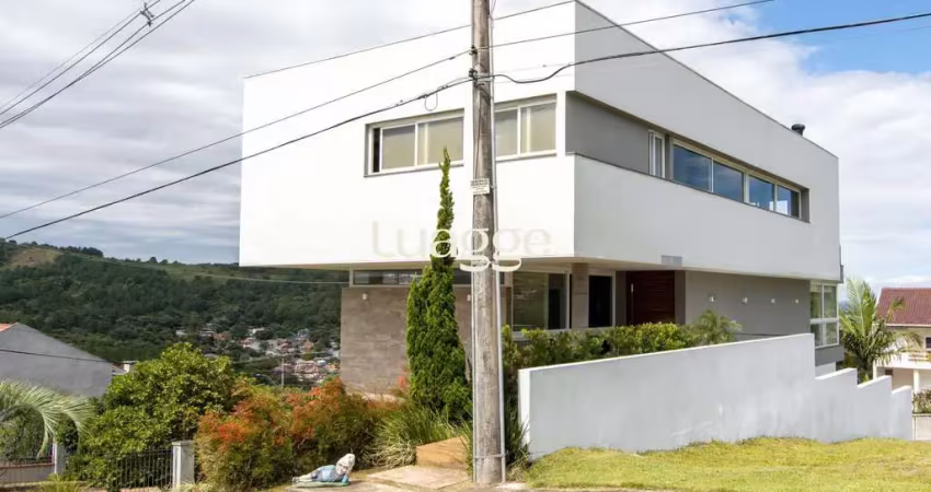 Luxuosa casa em condomínio de alto padrão com vista para guaiba