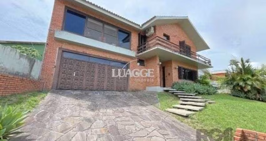 Casa para Venda - 370m², 4 dormitórios, sendo 1 suites, 3 vagas - Vila Assunção