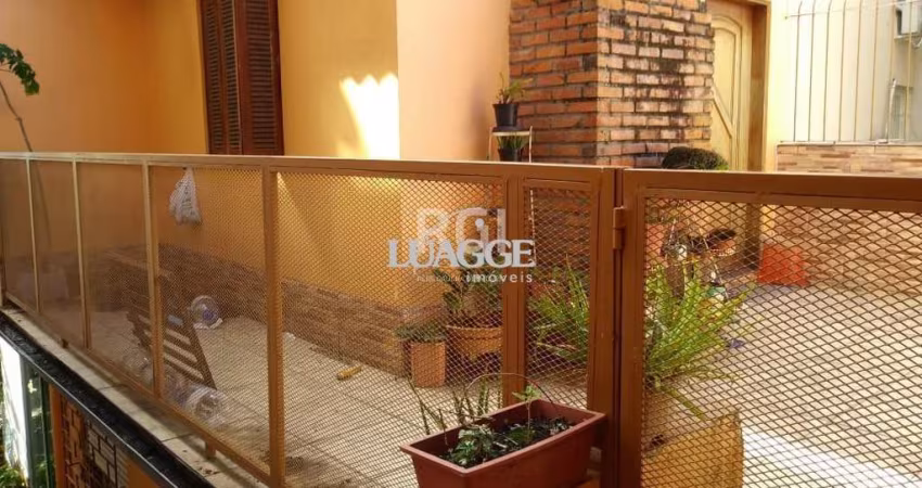 Casa para Venda - 164m², 2 dormitórios, 2 vagas - Santana