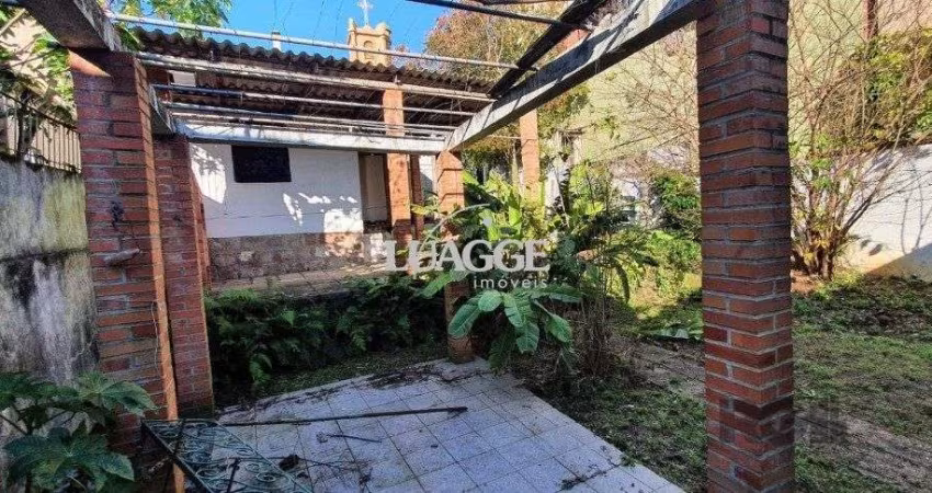 Casa no bairro Santo Antônio de 4 dormitórios com 370m²