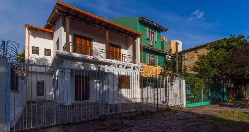 Casa para Venda - 277.24m², 3 dormitórios, sendo 1 suites, 3 vagas - Camaquã