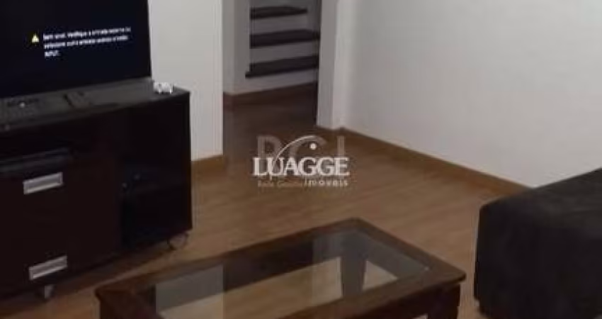 Casa para Venda - 177m², 4 dormitórios, sendo 1 suites, 2 vagas - Partenon