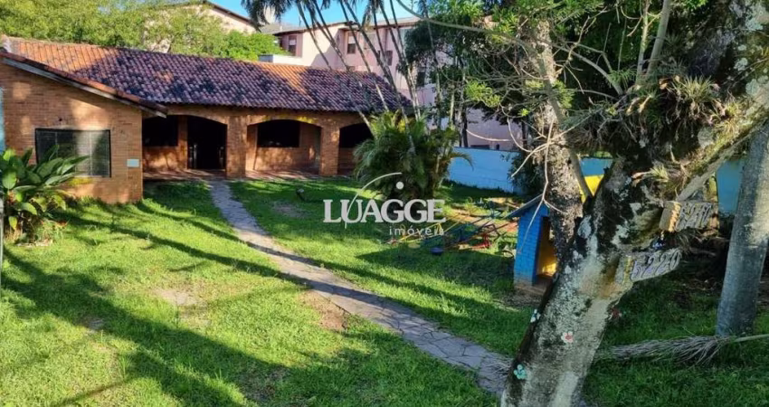 Casa Comercial para Venda / Bairro Cavalhada / Terreno 450m²