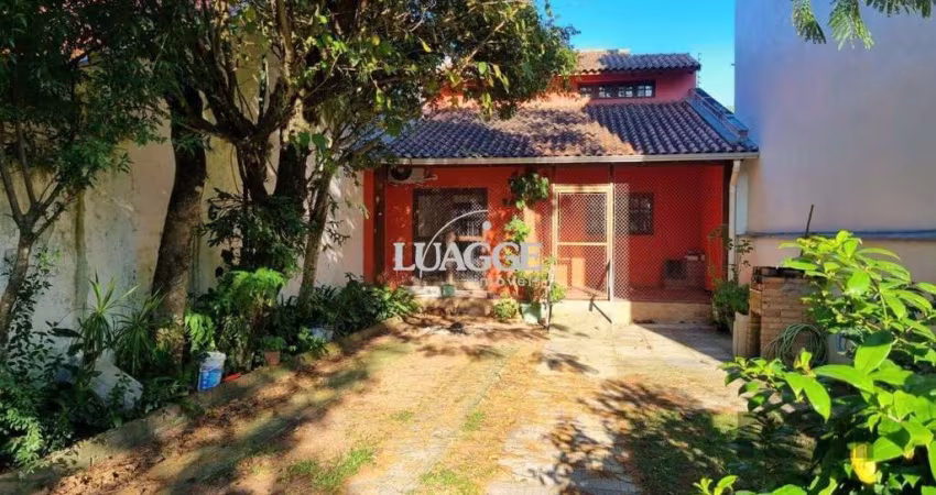 Linda Casa Bairro Ipanema 02 Dormitórios Suíte
