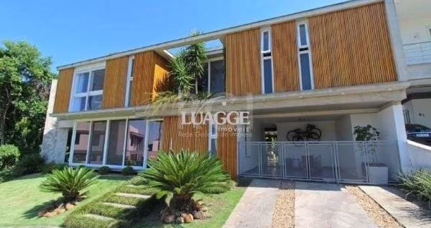 Casa Condominio em Porto Alegre, no bairro Hípica, com 3 dormitório(s), e 3 banheiros, à venda.