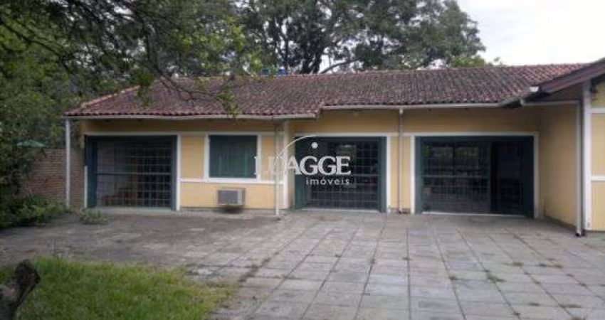 Casa para Venda - 260m², 3 dormitórios, 4 vagas - Aberta Dos Morros