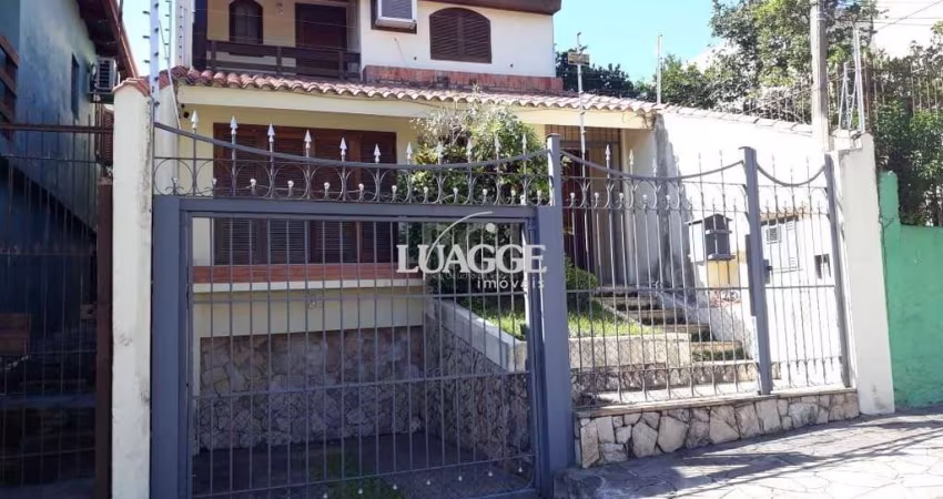 Casa para Venda - 184.41m², 3 dormitórios, sendo 1 suites, 1 vaga - Santo Antonio