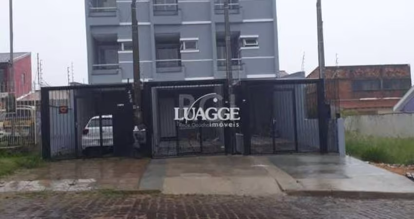 Casa para Venda - 132m², 3 dormitórios, sendo 3 suites, 2 vagas - Protásio Alves