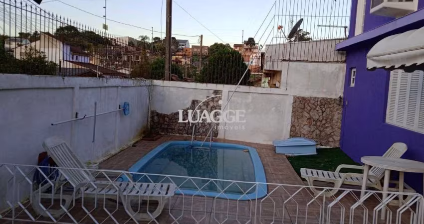 Casa para Venda - 100m², 2 dormitórios, sendo 1 suites, 2 vagas - Vila Nova, Porto Alegre