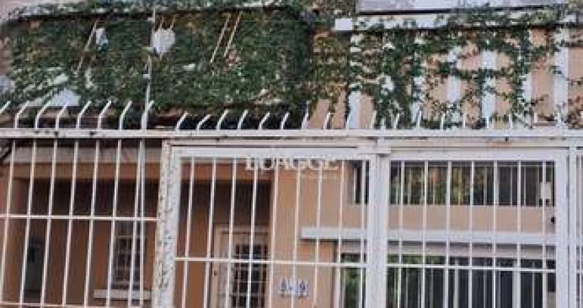 Casa Comercial Reformada no Bairro Rio Branco