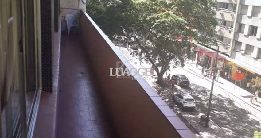 MEGA APARTAMENTO DE 137M² ,  COM SACADA, 2 DORMITÓRIOS, NO CENTRO DE PORTO ALEGRE -RS