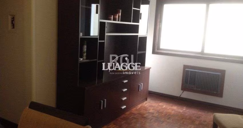 Apartamento para Venda - 67.4m², 2 dormitórios, 1 vaga - Petrópolis