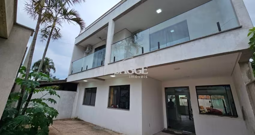Casa no bairro Restinga 3 dormitórios | 1 suíte