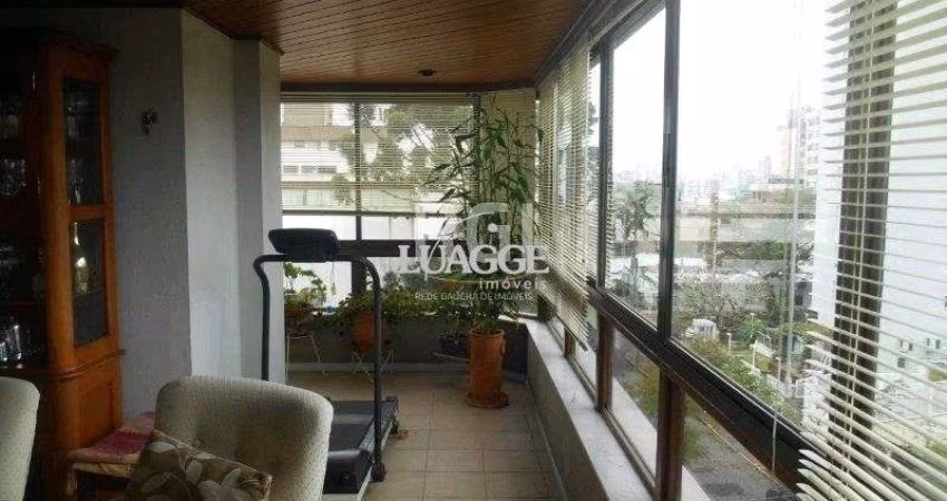 Apartamento para Venda - 137m², 3 dormitórios, sendo 1 suites, 2 vagas - Petrópolis