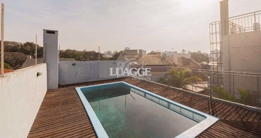 Casa para Venda - 300m², 3 dormitórios, sendo 1 suites, 4 vagas - Chácara das Pedras