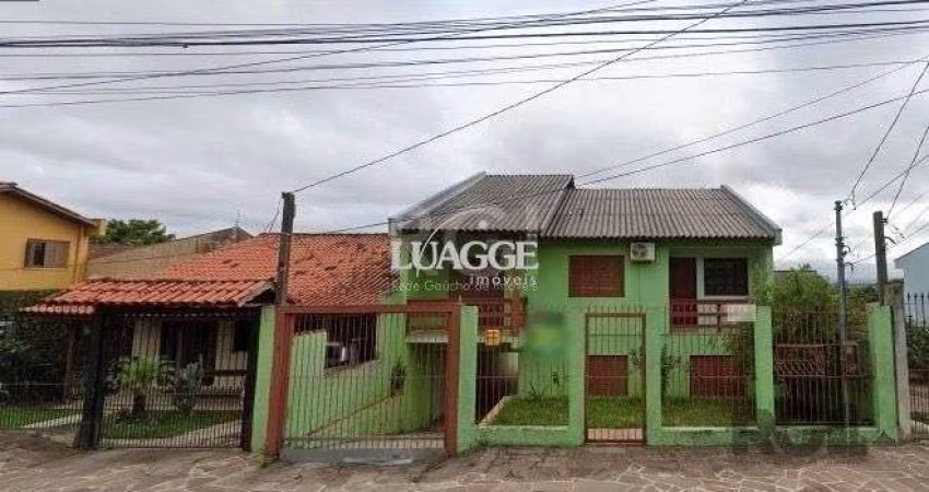 Casa para Venda - 204m², 4 dormitórios, sendo 1 suites, 2 vagas - Costa e Silva