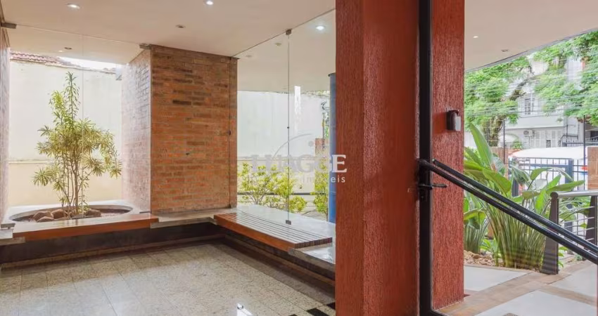 Cobertura de 3 quartos, 2 suítes e 2 vagas de garagem no bairro Petrópolis POA