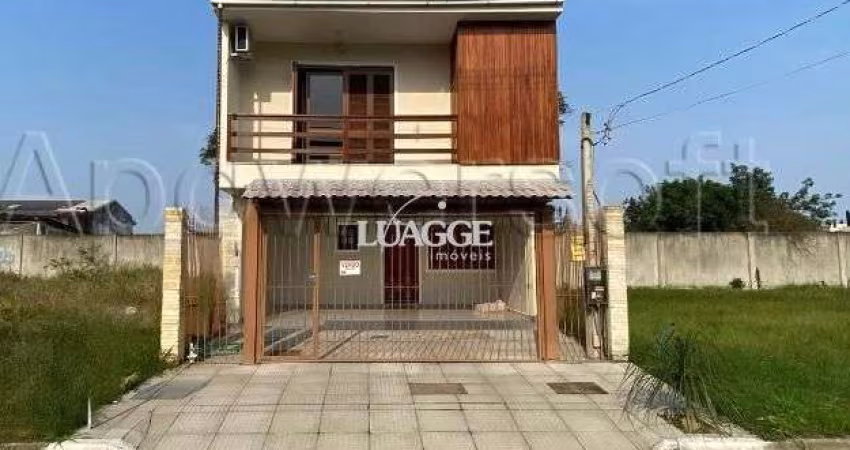 Casa de 3 Pavimentos no Bairro Aberta dos Morros