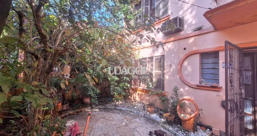 Casa com  5 quartos no bairro Petrópolis!