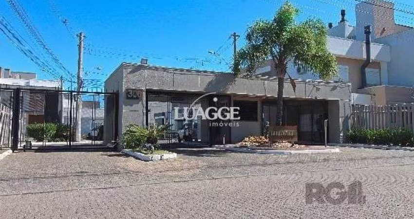Casa em condomínio 3 D , 1 Suite e possibilidade de 4 dormitório no térreo