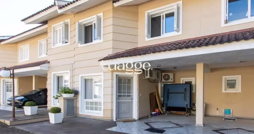 Casa em condomínio, com 3 quartos, com suíte, 2 vagas cobertas, churrasqueira, no bairro nonoai.
