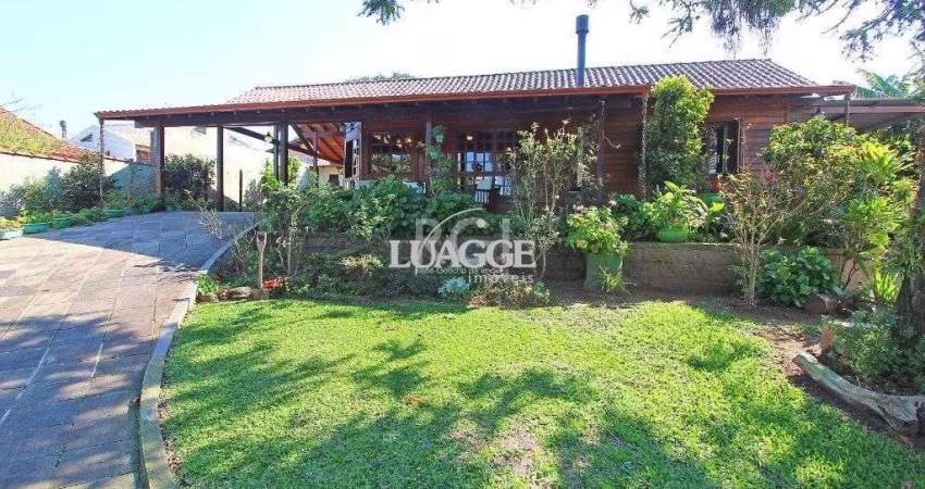 Casa para Venda - 205m², 2 dormitórios, sendo 1 suites, 4 vagas - Cristal
