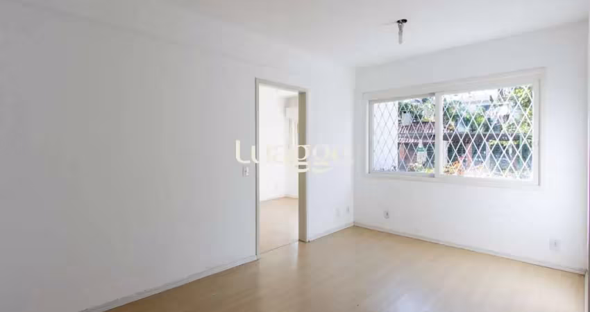 Apartamento térreo em condominio fechado para locação no bairro cavalhada - 01 quarto - piso laminado