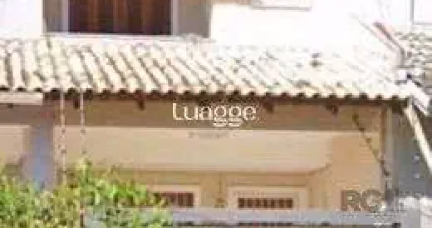 Casa com 2 quartos à venda na Rua Giobatta Giuseppe Petracco, 270, Vila Nova, Porto Alegre