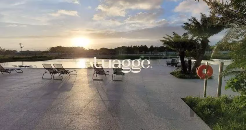 Lote especial a venda com 300m² (12x25) frente leste junto a infraestrutura principal do condomínio. pronto para construir com apenas 30% de entrada e saldo em até 24x com correção somente pelo incc.
