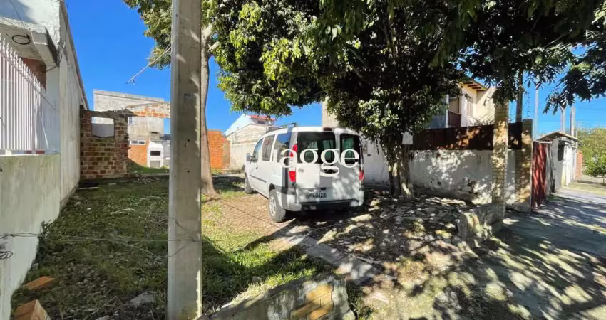 Terreno plano, com 125m² de área total (dimensão 5x25m), localizado no moradas da hípica