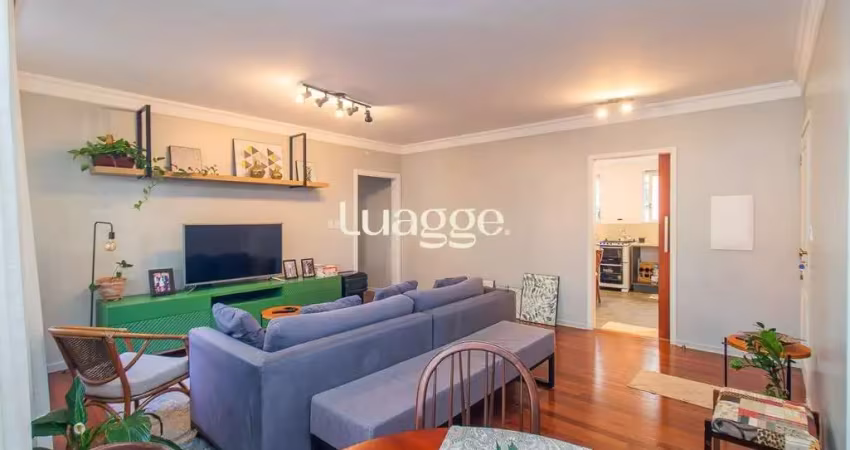 Amplo apartamento de 127m² com 3 dormitórios e 2 vagas