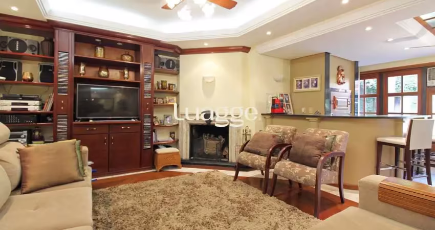 Casa mobiliada com 381m², 4 dormitórios no bairro chacara das pedras