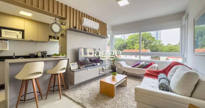 Apartamento 03 suítes bairro cristal, 88,97m² de área privativa, semimobiliada e 02 vagas de garagens cobertas.