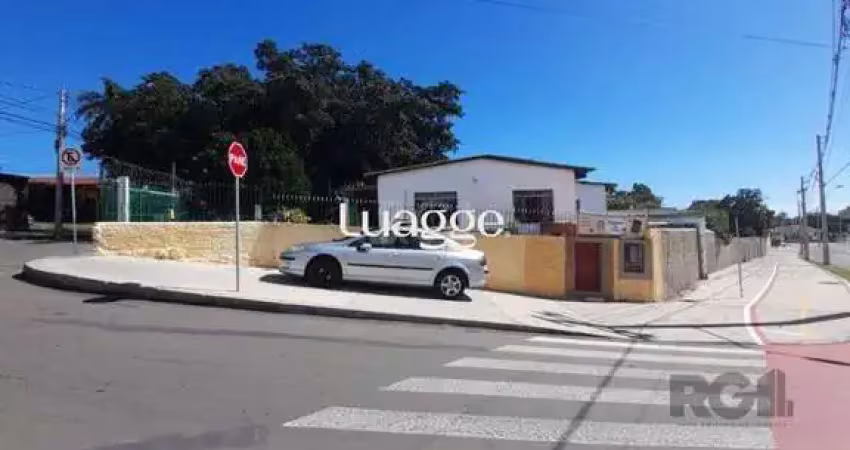 Casa com 2 quartos à venda na Rua Ursa Maior, 243, Cristal, Porto Alegre