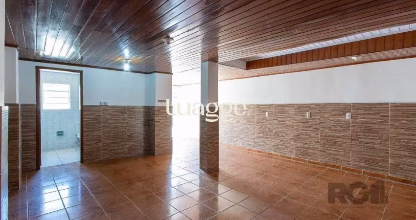 Casa com 2 quartos para alugar na Rua Sinodo, 97, Camaquã, Porto Alegre