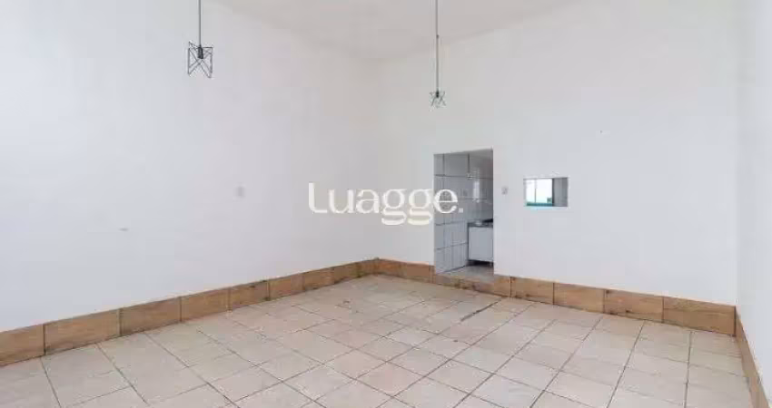 Loja para locação com 120m² de área total, sendo 114m² de área privativa.