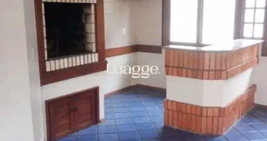 Casa residencial para locação no bairro tristeza - aproximadamente 180m² área privativa - 05 dormitórios sendo 01 suíte - piso cerâmico/laminado - pátio com piscina - gradeada