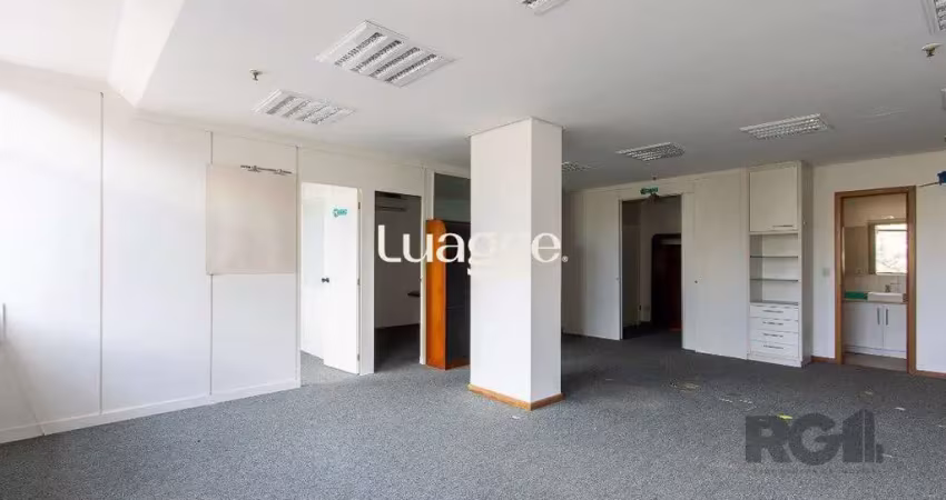 Sala comercial para locação no bairro menino deus - 82m² área privativa - piso carpete
