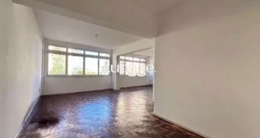 Apartamento 03 quartos para locação no bairro centro historico - 135m² área privativa - piso parquet
