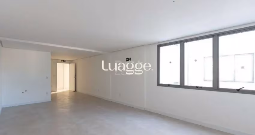 Excelente sala comercial com cerca 34,43m² tristeza