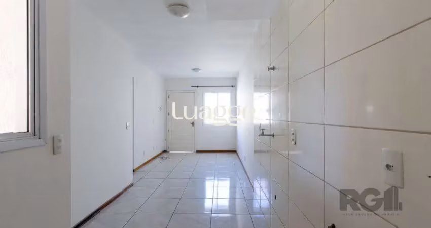 Casa residencial em condominio fechado para locação no bairro hípica