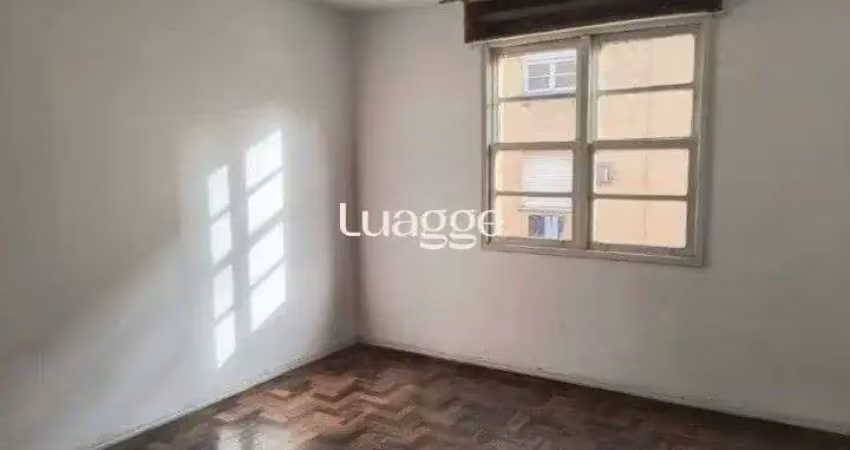 Apartamento com 2 quartos e 1 banheiro para alugar, 55 m²