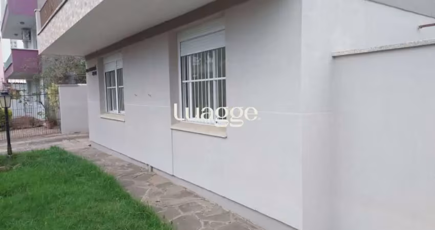 Apartamento térreo com 2 dormitórios, garagem coberta e pátio individual!!