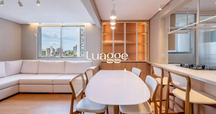 Apartamento alto padrão, totalmente reformado e decorado - pronto para morar!