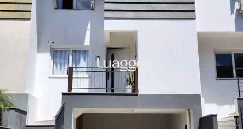 Ótima casa em condomínio fechado na vila nova, em porto alegre!
