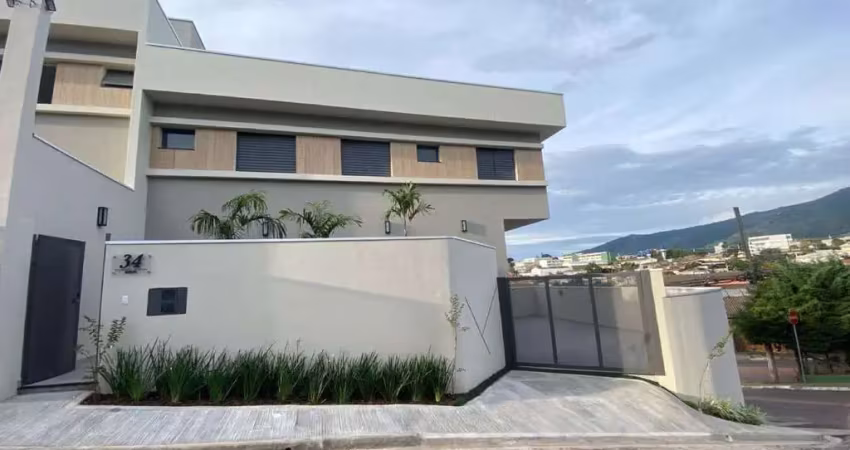 Casa com 4 quartos à venda na Rua Pampulha, 34, Jardim Jaraguá, Atibaia