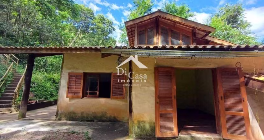 Casa rústica em Atibaia 2 dormitórios